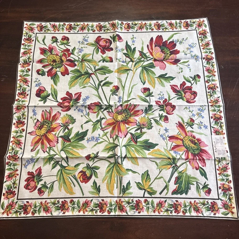 April Cornell Cloth Napkin Set 4 Friendship Dahlia New Ivory Cream Floral Fabric